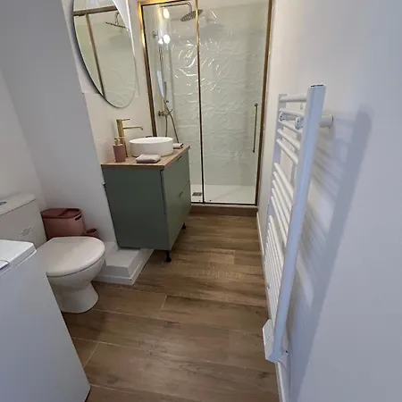 아파트 Le Romane-appartement Calme Et Confort-15 Minutes A Pied De L Hyper Centre-parking Gratuit *