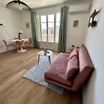 Le Romane-Appartement Calme Et Confort-15 Minutes A Pied De L Hyper Centre-Parking Gratuit Lejlighed *